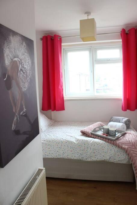Private & Comfortable 2 Bedroom Home Away From Home Stanwell Dış mekan fotoğraf